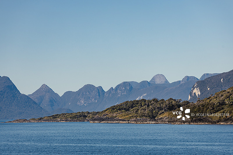 巴塔哥尼亚群岛、海峡和峡湾的壮丽景色图片素材