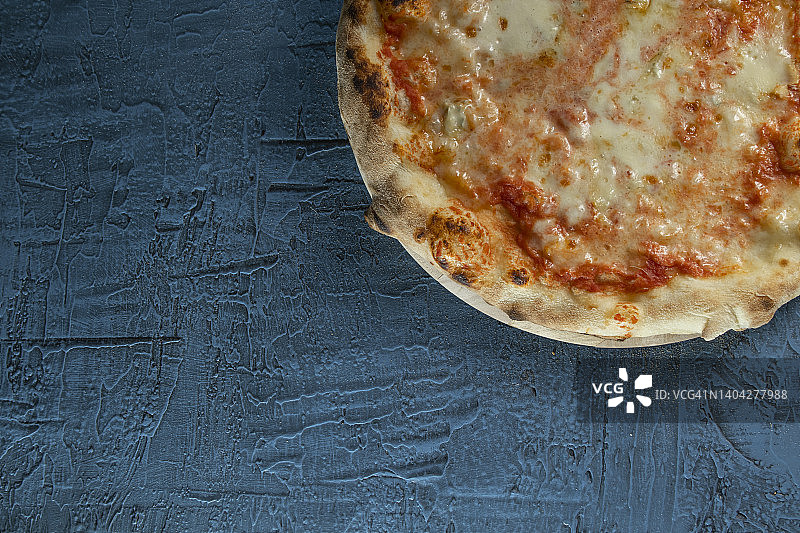 蓝纹奶酪披萨图片素材