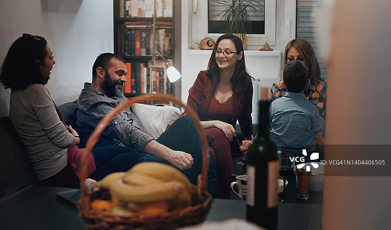 与密友的派对图片素材