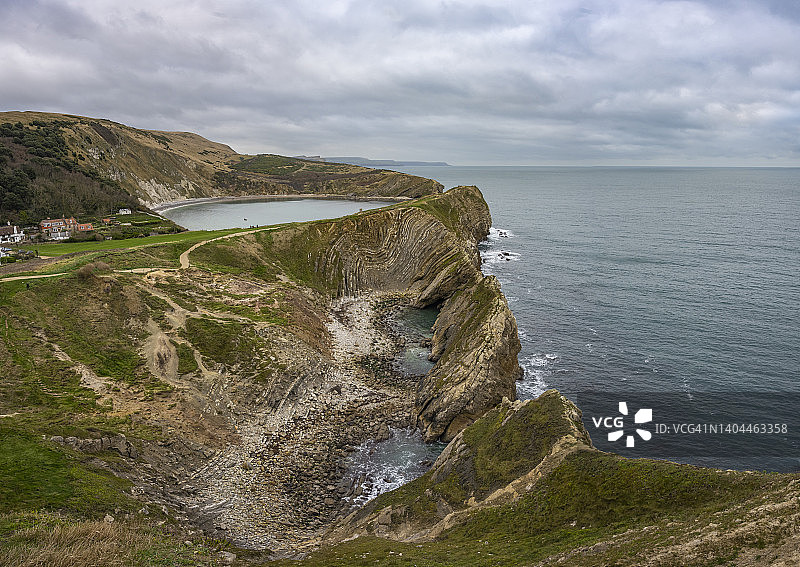 英国侏罗纪海岸的斯凯尔洞海湾图片素材