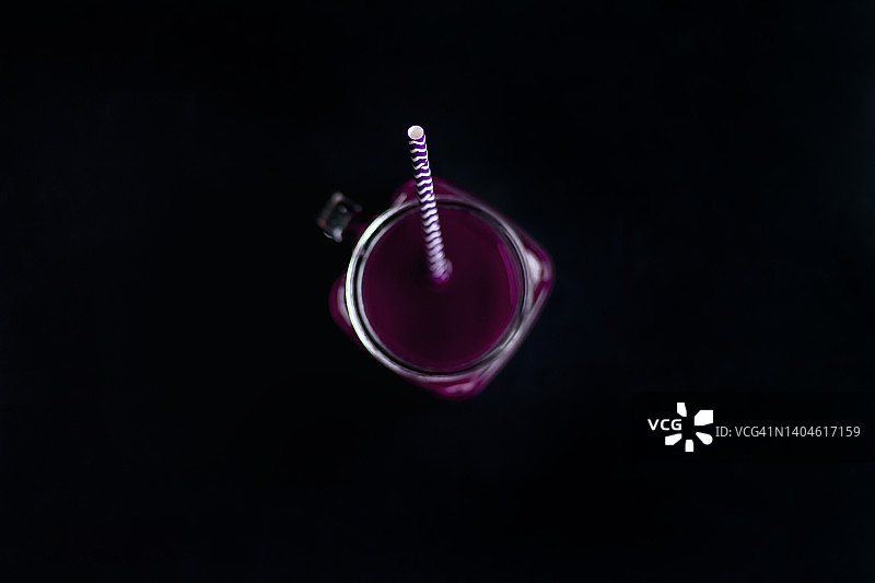 一杯新鲜果汁图片素材