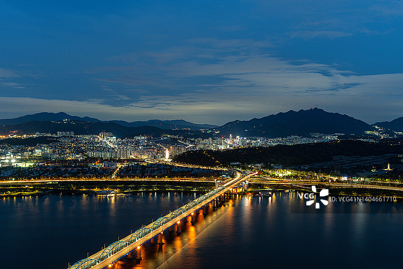 铜雀大桥南端图片素材