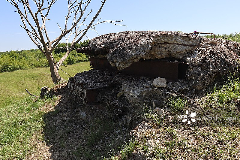 凡尔登-沃克斯堡的碉堡废墟图片素材