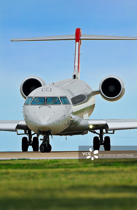 庞巴迪CRJ900LR滑行图片素材