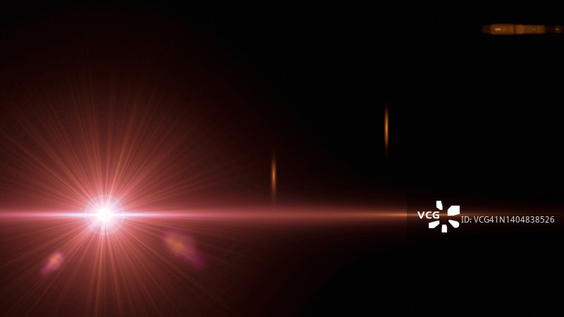 黑色背景上的带镜头光晕光束图片素材