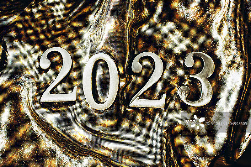 金色背景上的2023数字图片素材