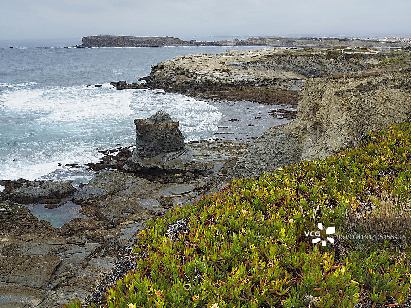葡萄牙莱里亚区佩尼谢的特罗旺海岬景观图片素材
