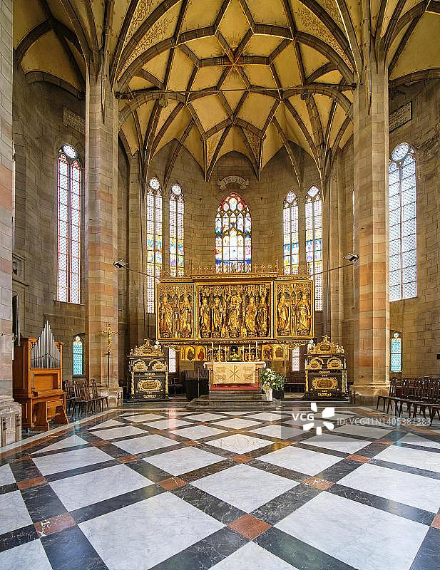 米夏埃尔·沃尔格穆特设计可转换祭坛，后期哥特式大厅教堂，圣玛丽亚主教堂，内部照片，茨维考，萨克森州，德国图片素材