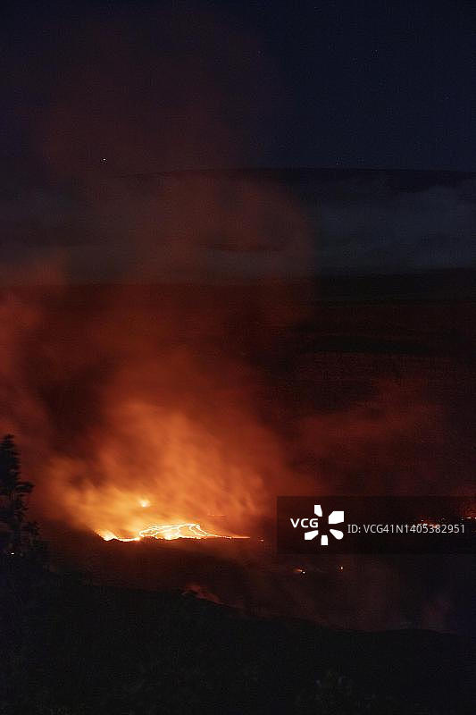 美国夏威夷大岛夏威夷火山国家公园基拉韦厄火山活跃喷发景象图片素材