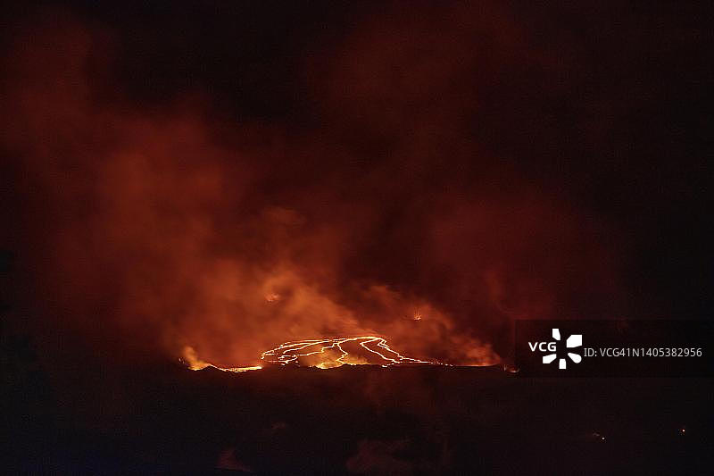 美国夏威夷大岛夏威夷火山国家公园基拉韦厄火山活跃喷发景象图片素材
