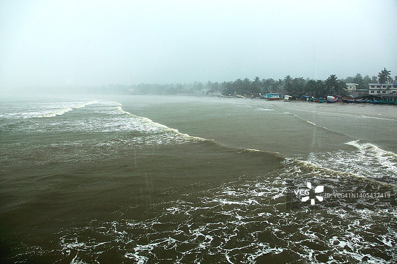 卡兰古特海滩图片素材