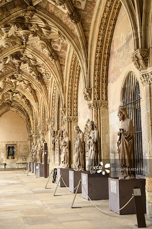 莱昂主教座堂圣玛利亚德拉雷格拉的回廊图片素材