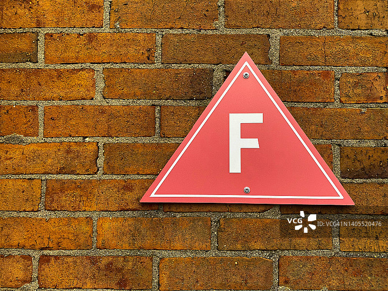 桁架结构防火规范信息标志图片素材