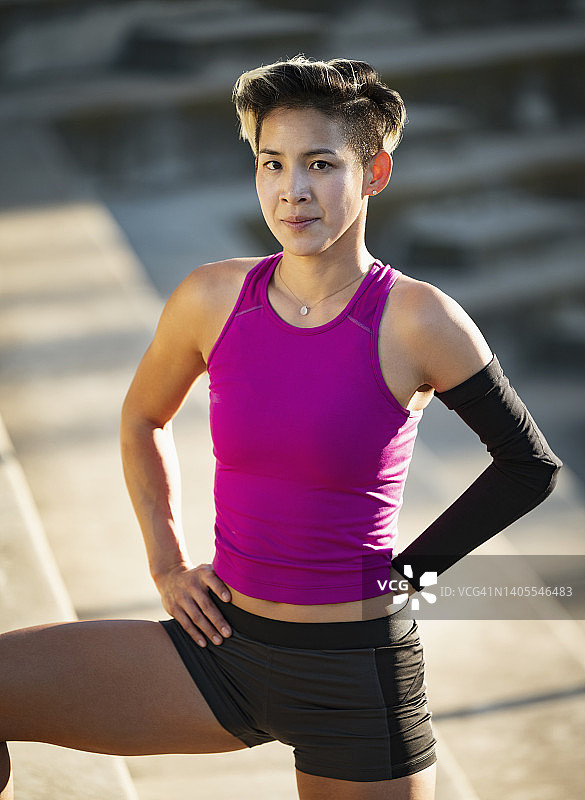 截肢运动员女性的画像图片素材