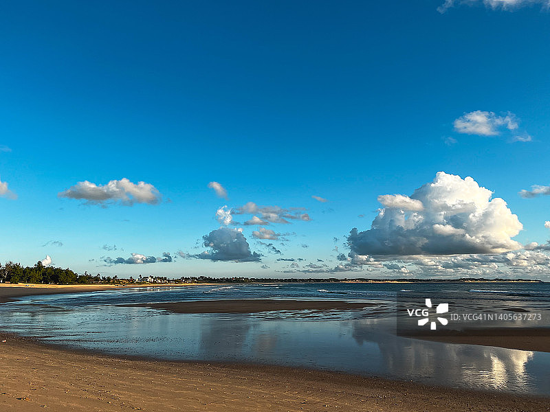莫桑比克托福海滩移动设备照片图片素材