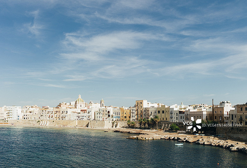 西西里岛特拉帕尼老城的海滨图片素材