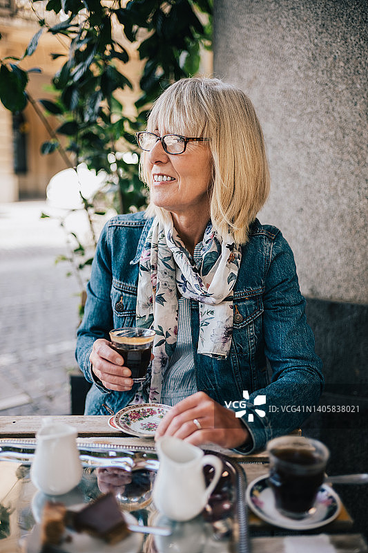法式咖啡馆的清晨咖啡系列图片素材