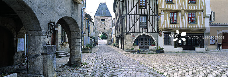 法国中世纪村庄：诺耶尔图片素材