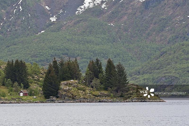 特罗尔峡湾风光，挪威罗弗敦群岛图片素材