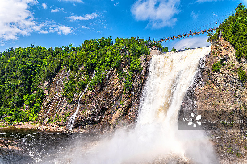 加拿大魁北克省蒙莫朗西瀑布图片素材