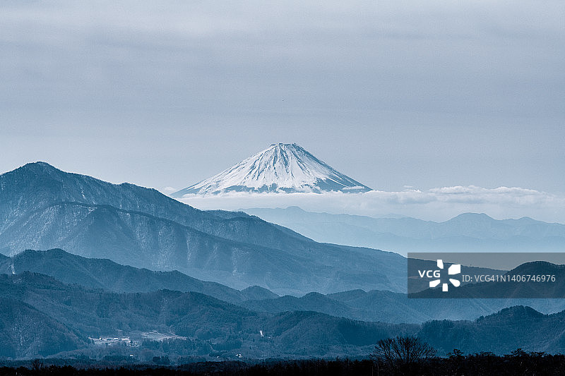 长野县的富士山景色图片素材