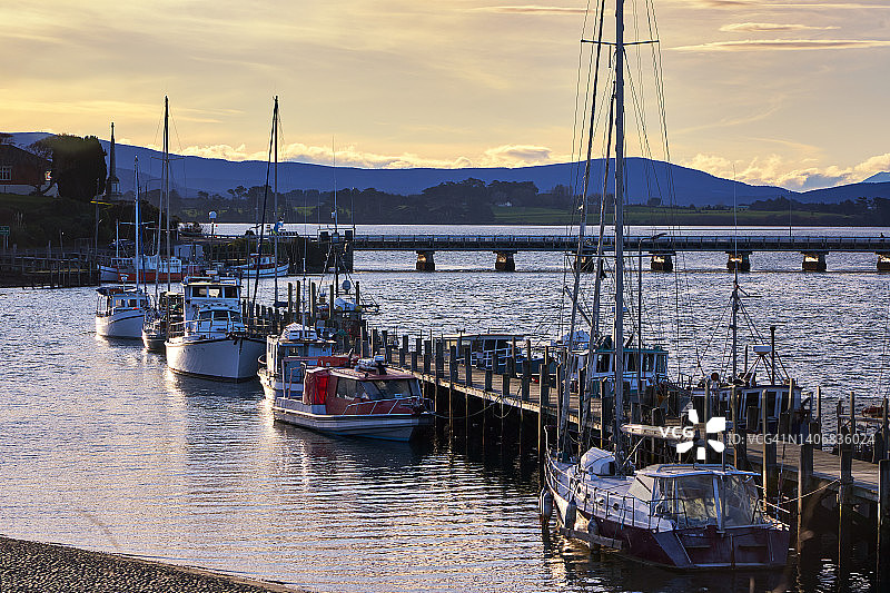 南地区的里弗顿码头图片素材