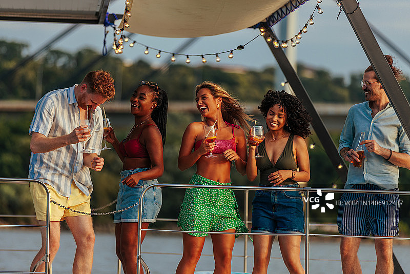 船上派对图片素材