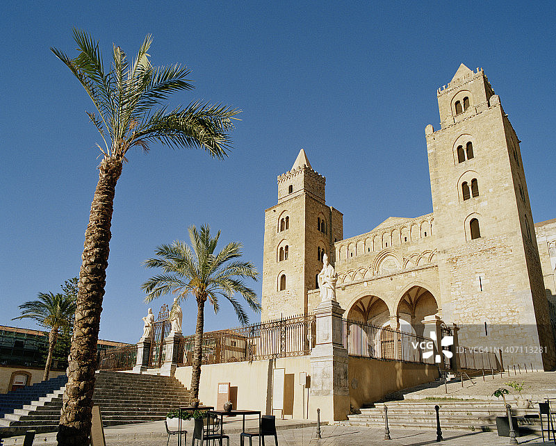 切法卢大教堂，西西里岛图片素材