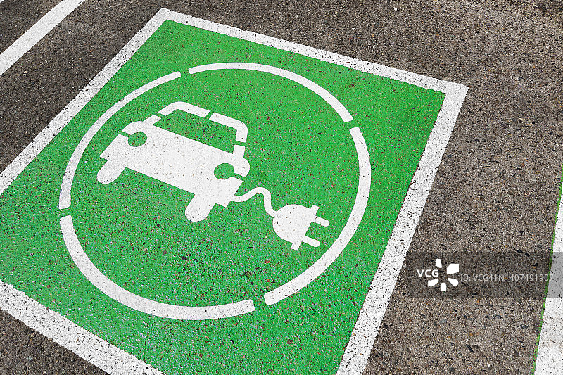 电动汽车充电图片素材