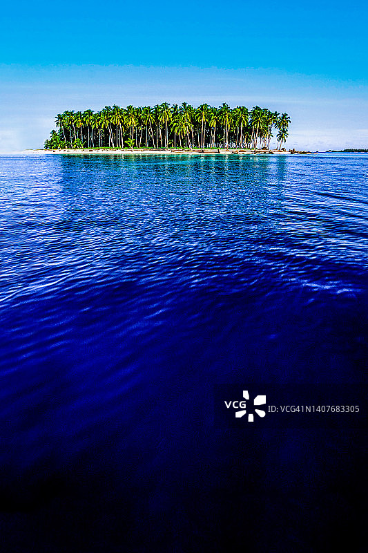 印度尼西亚明打威群岛岛屿风光图片素材