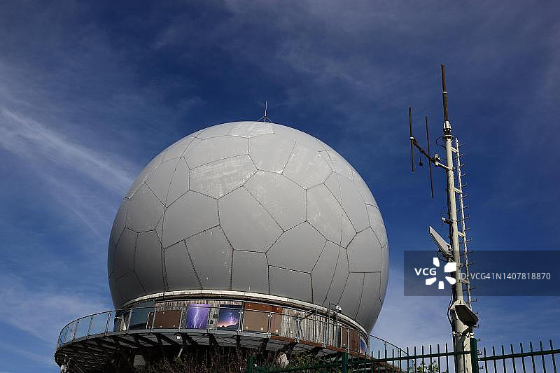 德国黑森州富尔达县伦山瓦esselkuppe的雷达天线罩图片素材