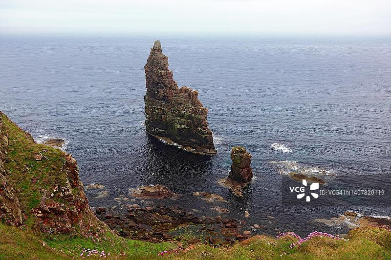 苏格兰邓肯斯比角岩石地貌图片素材