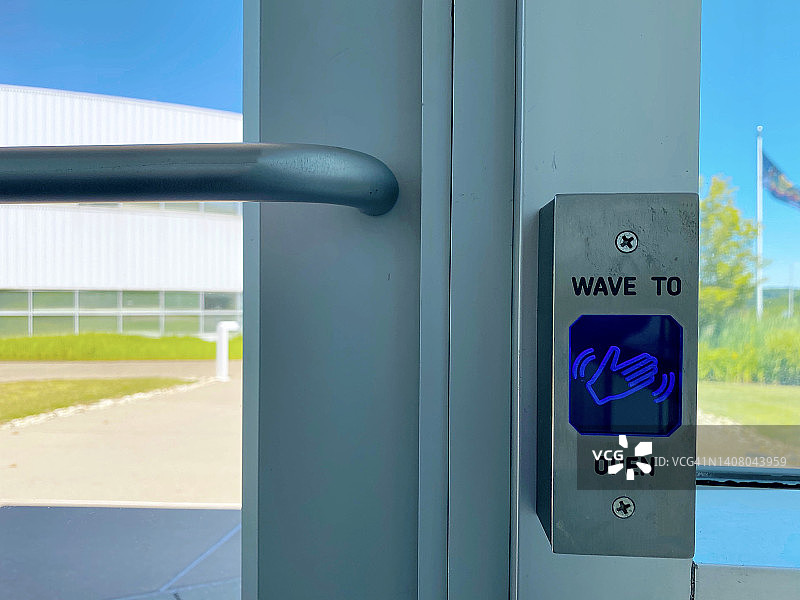 免接触式开门设备图片素材