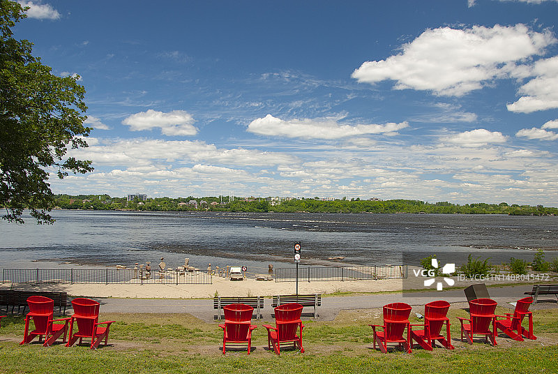 加拿大安大略省渥太华雷米克急流公园的渥太华河风光图片素材