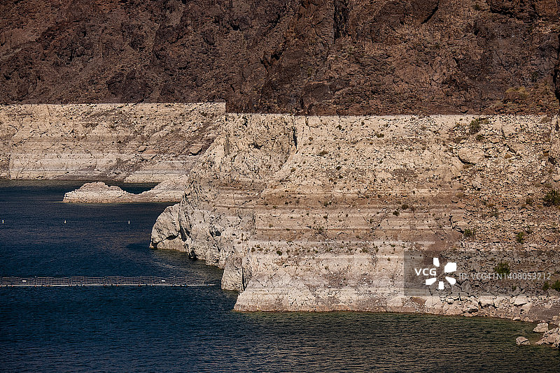 干旱河岸低水位图片素材