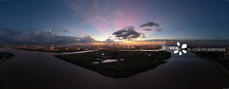 欢迎来到海口自由贸易港，海口江东新区鸟瞰图图片素材