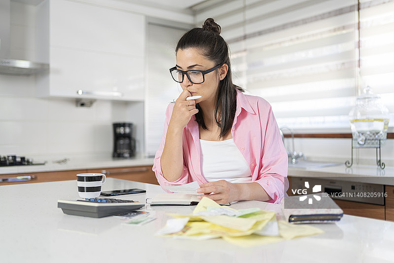 财务预算计算图片素材