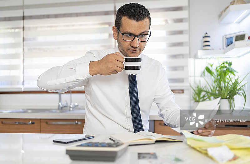 财务预算计算图片素材