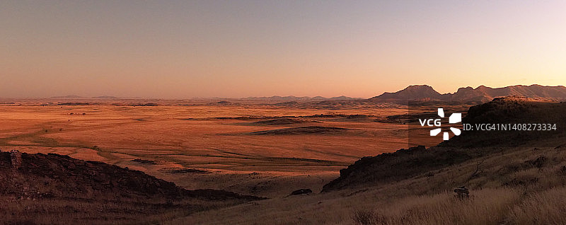 纳米比亚黎明的非洲景观图片素材