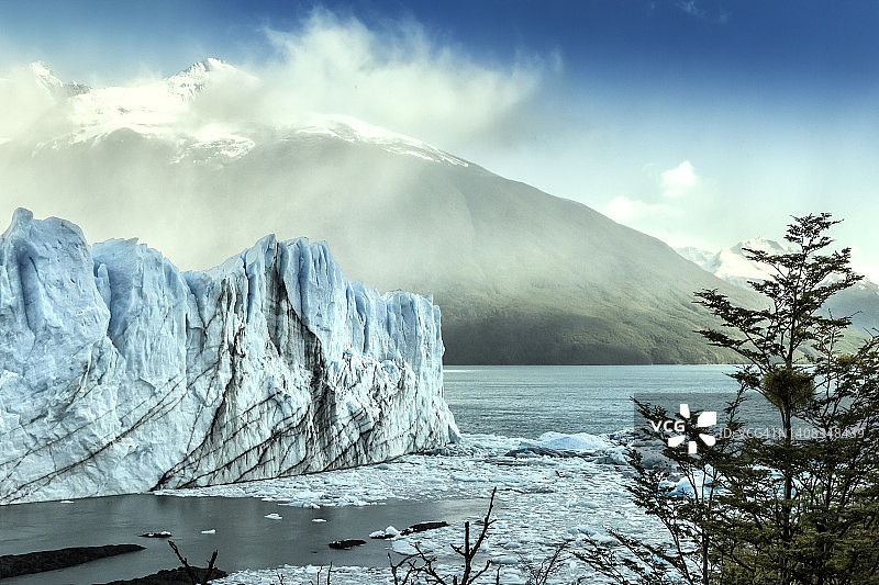 阿根廷圣克鲁斯省莫雷诺冰川图片素材