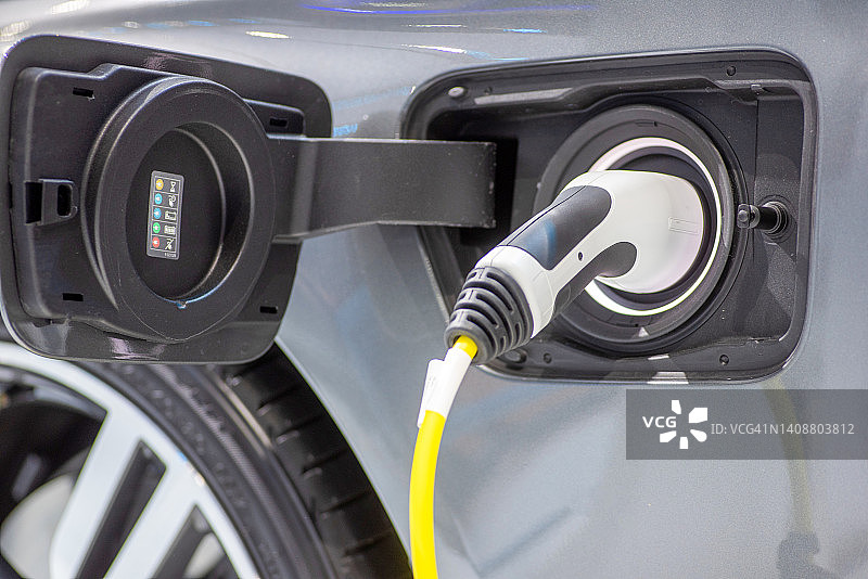 电动汽车充电图片素材