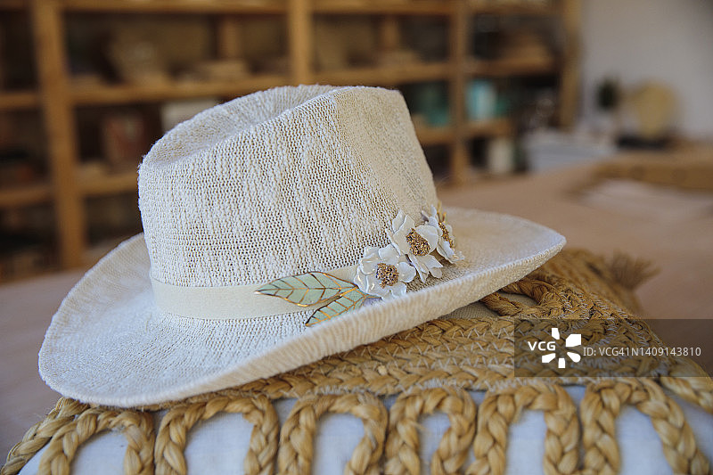 家里的遮阳帽图片素材