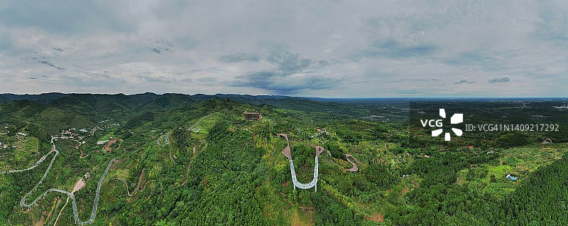 成都现代著名观景平台的航拍全景图片素材
