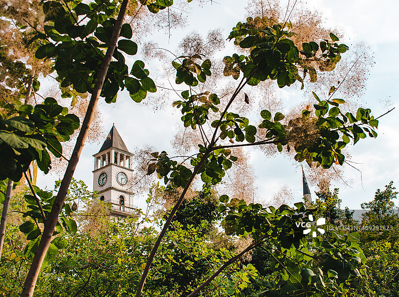 地拉那钟楼和埃特海姆·贝清真寺图片素材