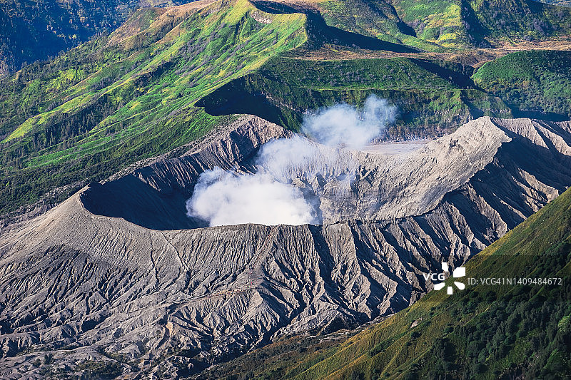 印度尼西亚东爪哇布罗莫火山日出美景图片素材