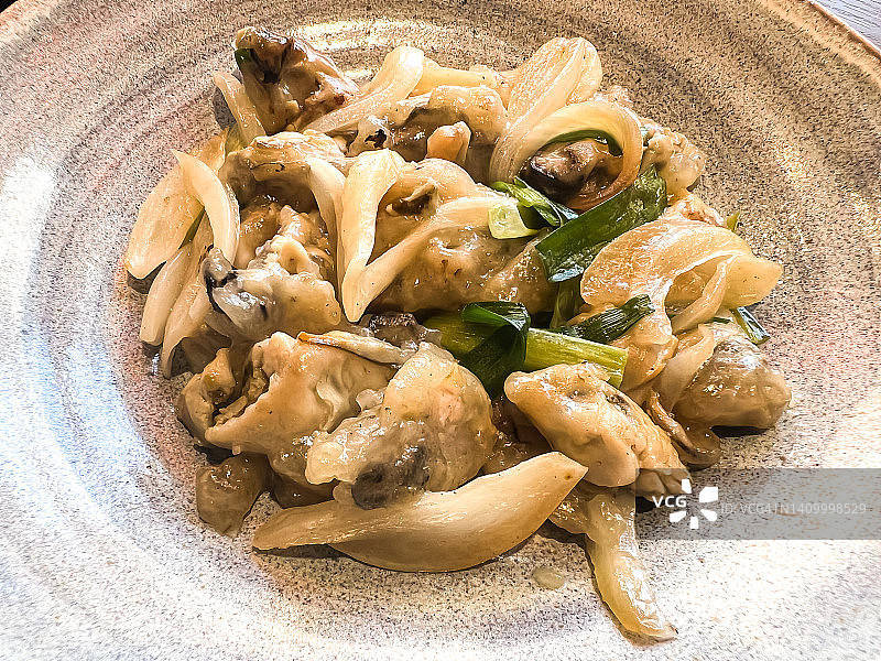 盐爆鲜蚝图片素材