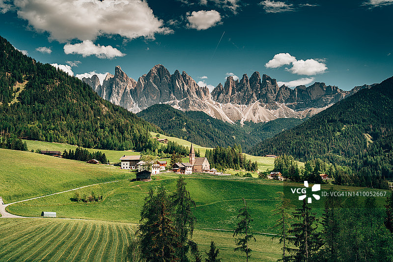 富内斯山谷的圣马格达莱纳图片素材