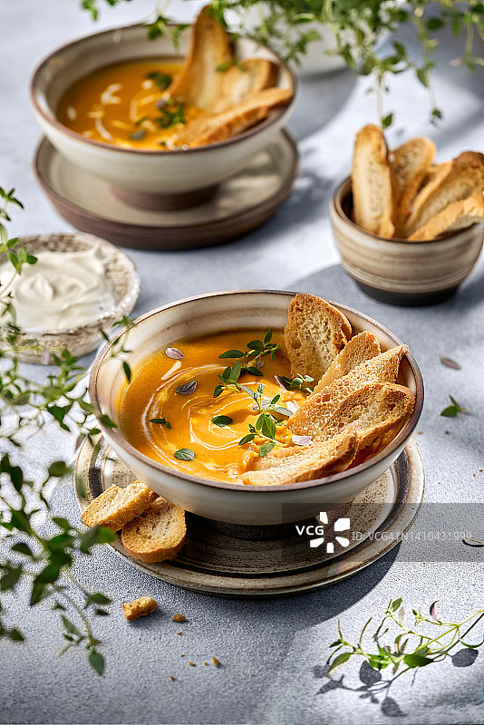 南瓜奶油浓汤图片素材