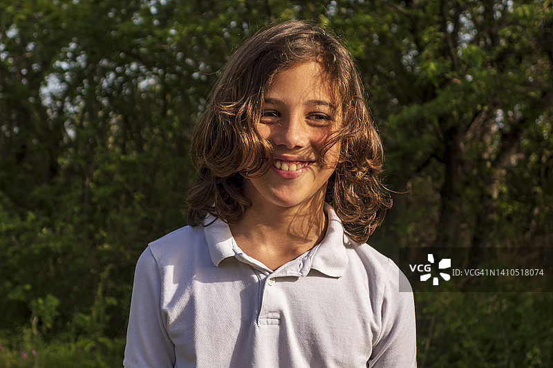 可爱的男孩肖像图片素材