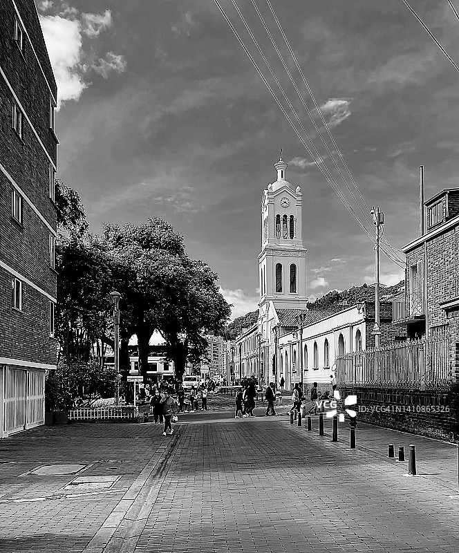 乌萨肯的圣巴巴拉教堂图片素材